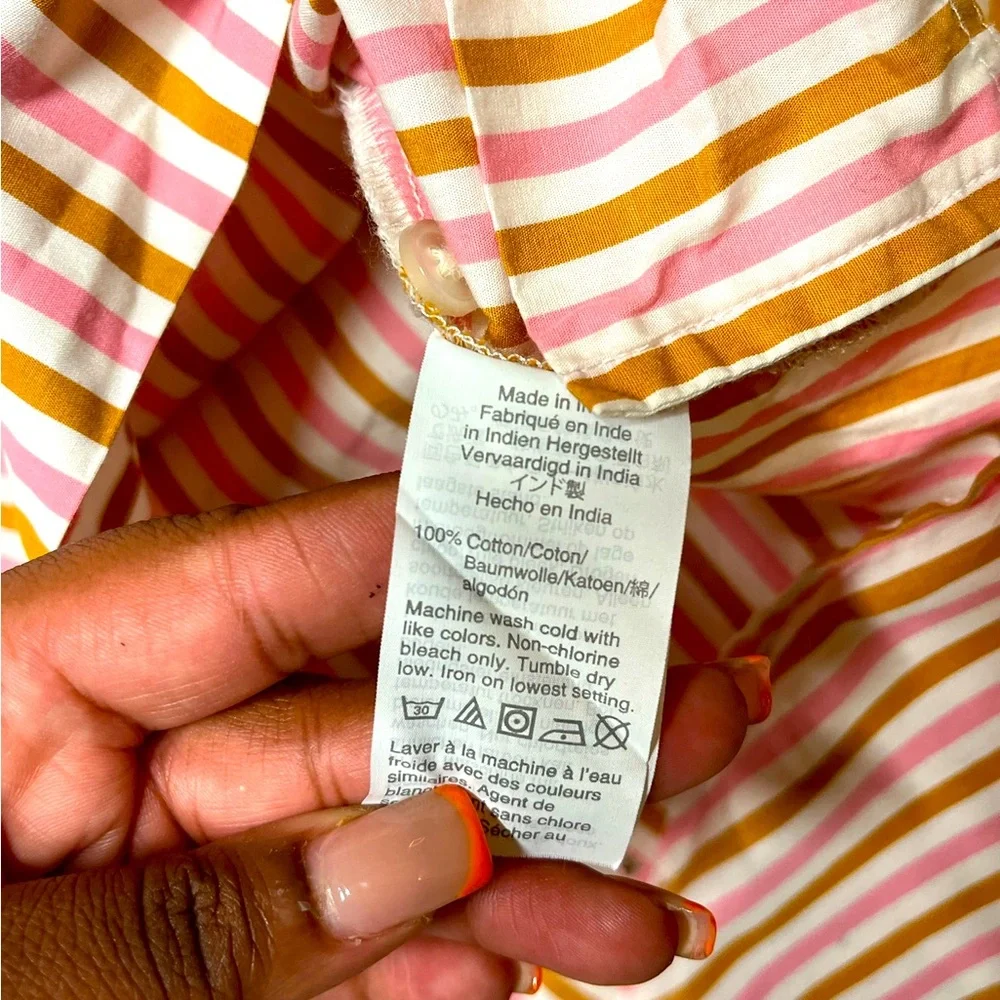 J crew Classic striped high low blouse with shoulder button accent Size 6 CB154